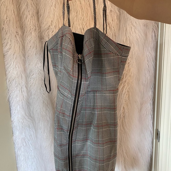 FOREVER 21 NWT PLAID ZIP MINIDRESS (M) - Picture 3 of 5